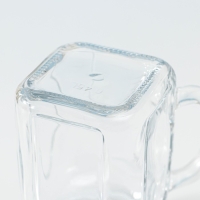 Кружка стеклянная с крышкой Homemade, 450 мл, цвет красный