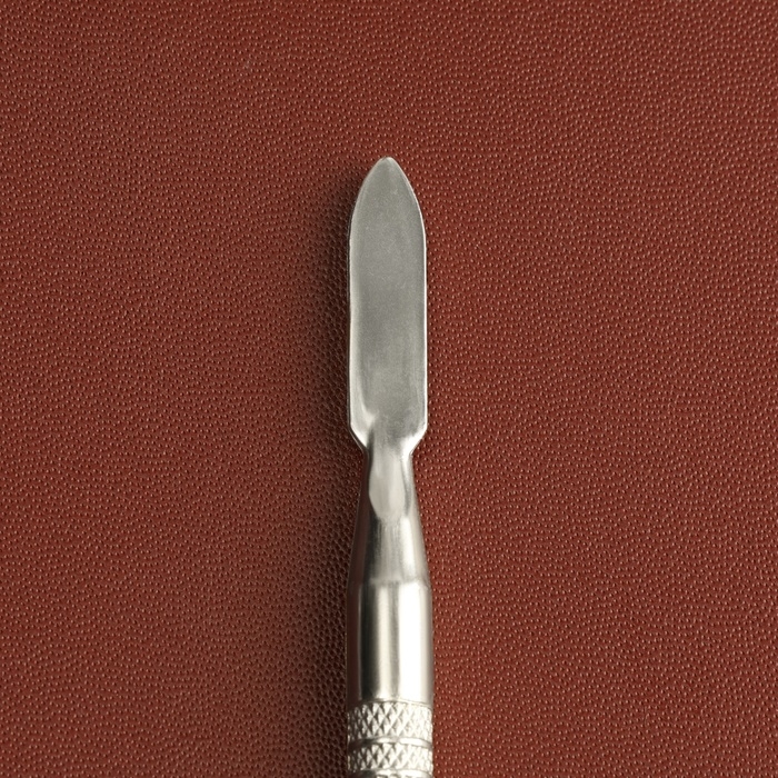 Ручка-аппликатор для кожи, 14,5 см, цвет серебряный/золотой