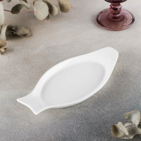 Блюдо фарфоровое для рыбы Wilmax, 22&times;10,5 см, цвет белый