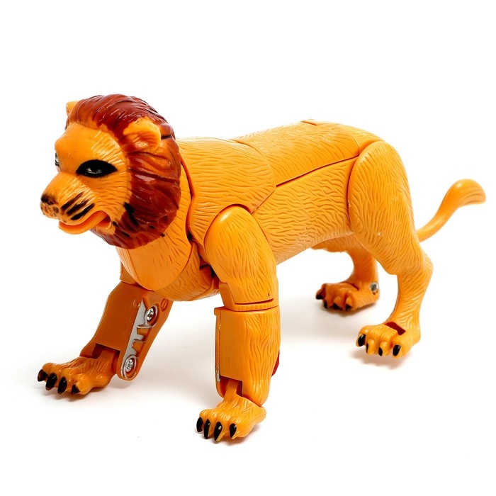 Робот «Лев», трансформируется, щит и меч в комплекте Робот «Лев», трансформируется, щит и меч в комплекте