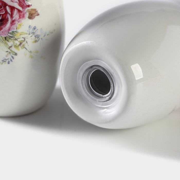 Набор для специй Доляна &laquo;Розы&raquo;, 2 предмета: солонка, перечница, 130 мл