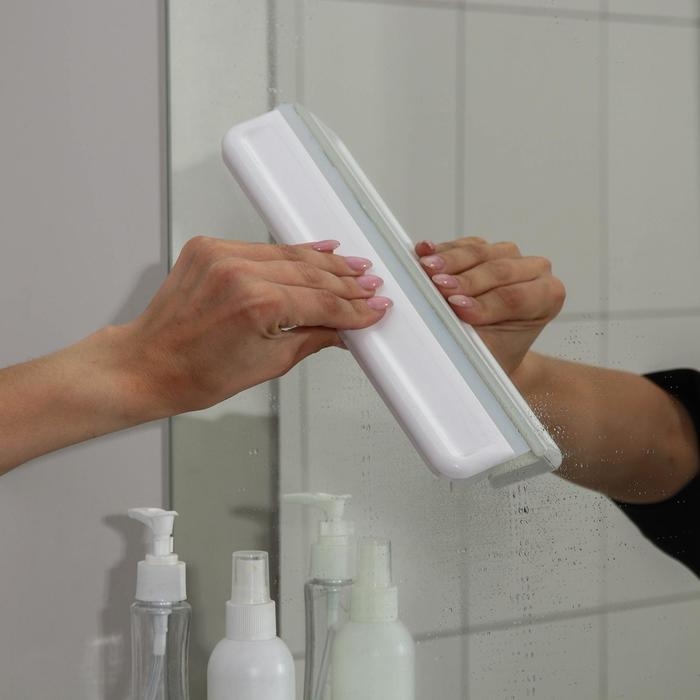 Водосгон для зеркал и душевых кабин, с подвесом, 25&times;5&times;4 см