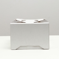 Коробка под торт 2 окна, с ручками, белая, 21 х 21 х14 см