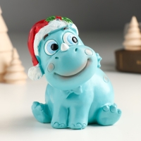 Копилка полистоун "Дракоша цвета неба в новогоднем колпаке" 10х8,5х10 см Копилка полистоун "Дракоша цвета неба в новогоднем колпаке" 10х8,5х10 см