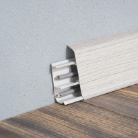 Плинтус напольный 55мм "Деконика", 253 Ясень серый 2,2м Плинтус напольный 55мм "Деконика", 253 Ясень серый 2,2м