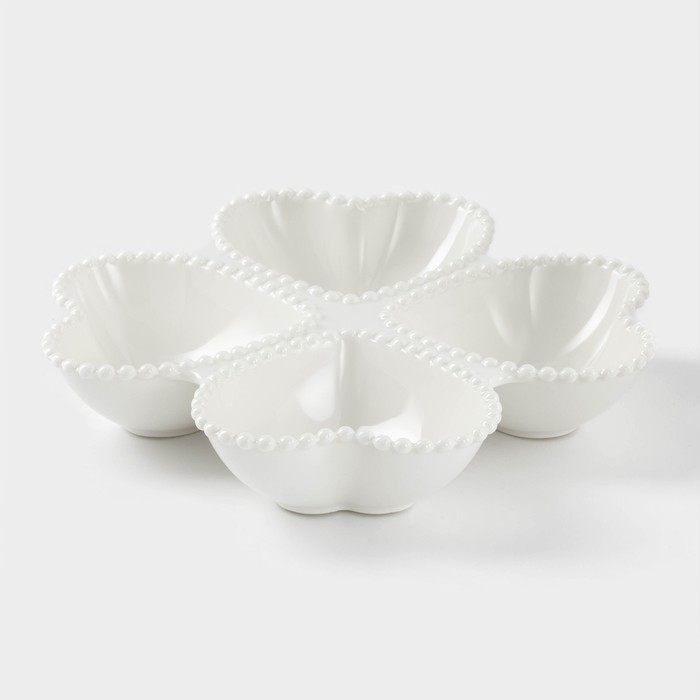 Менажница керамическая 4 ячейки &laquo;Сердца&raquo;, 25&times;4,5 см, цвет белый