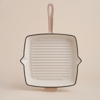 Сковорода гриль чугунная со сливом SL Home, d=26 см, h=4,5 см, эмалированное покрытие, индукция, цвет бежевый Сковорода гриль чугунная со сливом SL Home, d=26 см, h=4,5 см, эмалированное покрытие, индукция, цвет бежевый