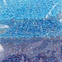 Бисер круглый 12/0 "Облака" перламутр 6 цветов х 20 гр 20х8 см Бисер круглый 12/0 "Облака" перламутр 6 цветов х 20 гр 20х8 см