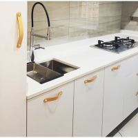 Ручка-скоба CAPPIO RSC010, кожа, м/о 96 мм, цвет бежевый