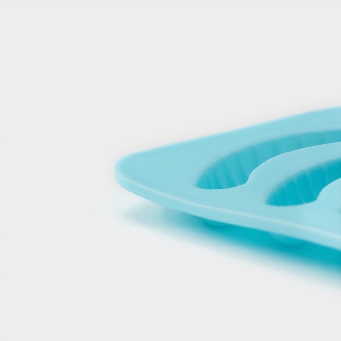 Форма для мармелада Доляна &laquo;Морские сладости&raquo;, силикон, 22,3&times;17,2 см, 32 ячейки (2,7&times;2 см), цвет голубой