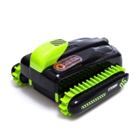 Машина-перевёртыш радиоуправляемая &laquo;Амфибия&raquo;, плавает по воде, работает от аккумулятора, цвет зелёный