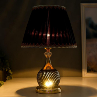 Лампа настольная 16434/1BK Е27 40Вт черно-золотой 27,5х27,5х42 см RISALUX Лампа настольная 16434/1BK Е27 40Вт черно-золотой 27,5х27,5х42 см RISALUX