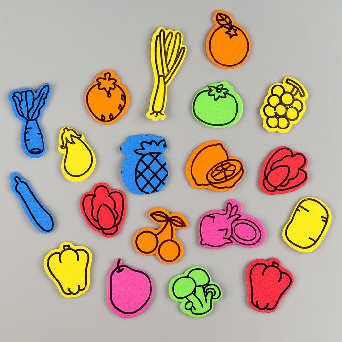 Набор фигурок из EVA на клеевой основе Набор фигурок из EVA на клеевой основе "Фрукты", 13 гр, цвет МИКС
