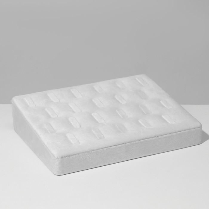 Подставка под кулоны, цепи, 22 крючка, 15&times;20&times;4,5 см, цвет белый