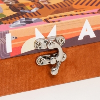 Шкатулка дерево "Звери Африки" кожзам и бархат 5,5х24х17 см Шкатулка дерево "Звери Африки" кожзам и бархат 5,5х24х17 см