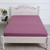 Простыня на резинке Атра 180х200х20, цвет клюква в сахаре бязь 120г/м, хлопок Простыня на резинке Атра 180х200х20, цвет клюква в сахаре бязь 120г/м, хлопок