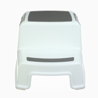 Подставка детская с прорезинеными ступеньками, 36х33х25см, цвет белый/серый Подставка детская с прорезинеными ступеньками, 36х33х25см, цвет белый/серый