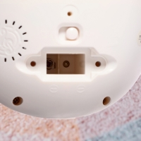 Неваляшка &laquo;Пингвинёнок&raquo;, звуковые эффекты, работает от батареек