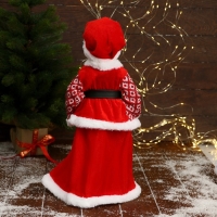 Бабушка Зима "В красной шубе ромбик, с ремешком" 45х20 см Бабушка Зима "В красной шубе ромбик, с ремешком" 45х20 см