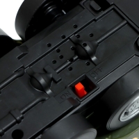 Машина &laquo;Военная&raquo;, на батарейках, свет и звук