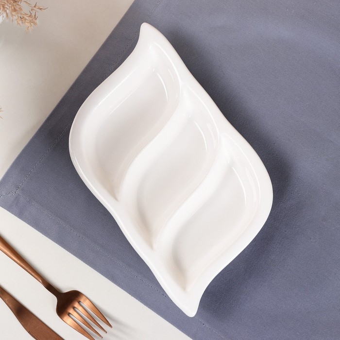 Соусник керамический &laquo;Тройная&raquo;, белый, 1 сорт, Иран