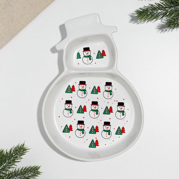 Новый год. Менажница керамическая «Снеговики», 14 х 20 х 3 см, цвет белый Новый год. Менажница керамическая «Снеговики», 14 х 20 х 3 см, цвет белый