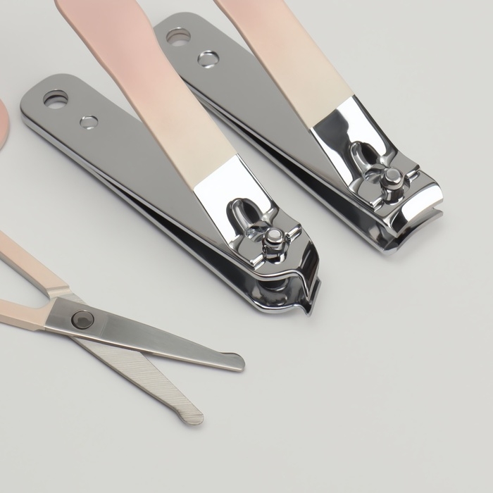 Набор маникюрный, 6 предметов, в футляре, цвет бежевый/персиковый Набор маникюрный, 6 предметов, в футляре, цвет бежевый/персиковый