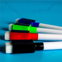 Маркер цветной на водной основе с магнитом, набор 4 шт. Маркер цветной на водной основе с магнитом, набор 4 шт.