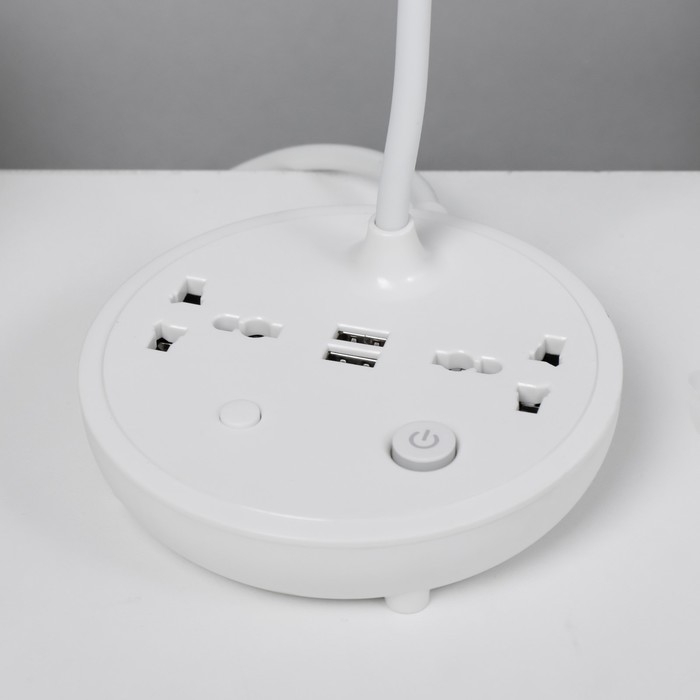 Настольная лампа "Универсал" LED 5Вт 3000К 2 розетки 2хUSB2.0 белый 13х13х37см RISALUX