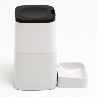 Умная автокормушка, контейнер 4 л, 2 кг сухого корма, с Wi-Fi, функция записи голоса Умная автокормушка, контейнер 4 л, 2 кг сухого корма, с Wi-Fi, функция записи голоса