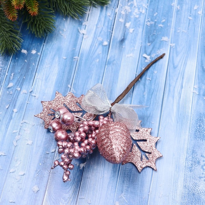 Декор Декор "Зимнее восхищение" ягоды шишка бантик, 21 см, розовый