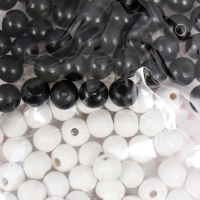 Бусины для творчества дерево "День и ночь" d-0,8 см, 2 цвета х 20 гр Бусины для творчества дерево "День и ночь" d-0,8 см, 2 цвета х 20 гр