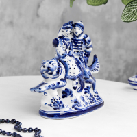 Сувенир "Иван Царевич на сером Волке" 25х10х20,5 см, гжель Сувенир "Иван Царевич на сером Волке" 25х10х20,5 см, гжель