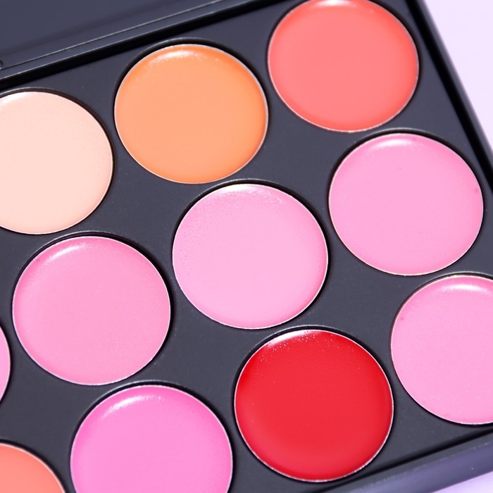 Палетка блесков для губ из 15 оттенков Палетка блесков для губ из 15 оттенков