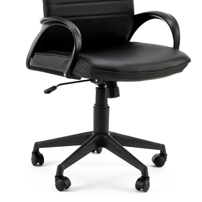 Кресло руководителя &laquo;КВЕСТ ультра&raquo;, экокожа черное