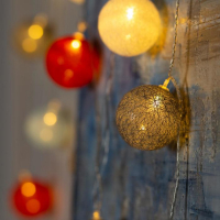 Гирлянда &laquo;Нить&raquo; 5 м с насадками &laquo;Клубки красно-голубые&raquo;, IP20, прозрачная нить, 20 LED, свечение тёплое белое, 220 В