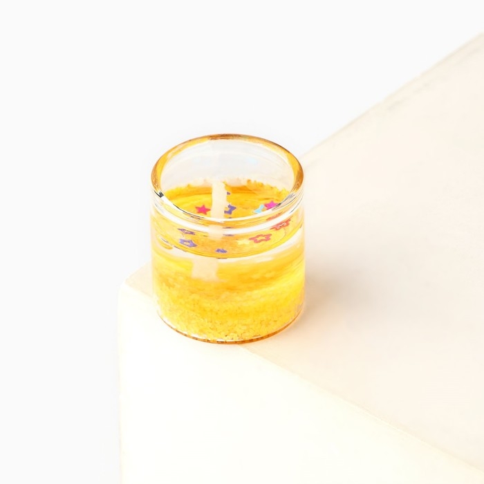 Новогодняя свеча гелевая в стакане Зима это ..&laquo;Новый год: Золотой шик&raquo;, без аромата, скретч-слой, 2,5 х 2,5 х 2,5 см