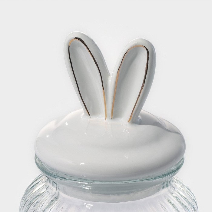 Банка стеклянная для хранения сыпучих продуктов Доляна &laquo;Зайка в золотом&raquo;, 600 мл, с керамической крышкой