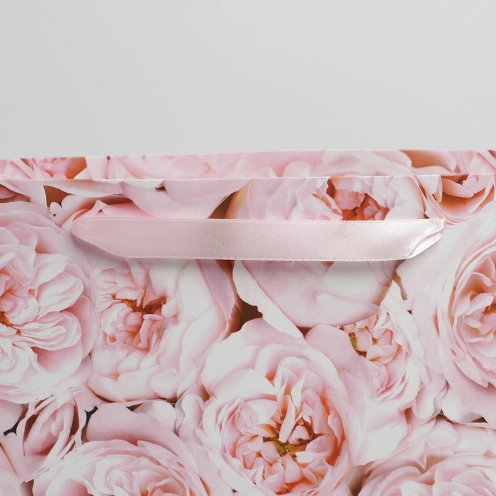 Пакет подарочный ламинированный вертикальный, упаковка, &laquo;Улыбайся&raquo;, L 31 х 40 х 11,5 см