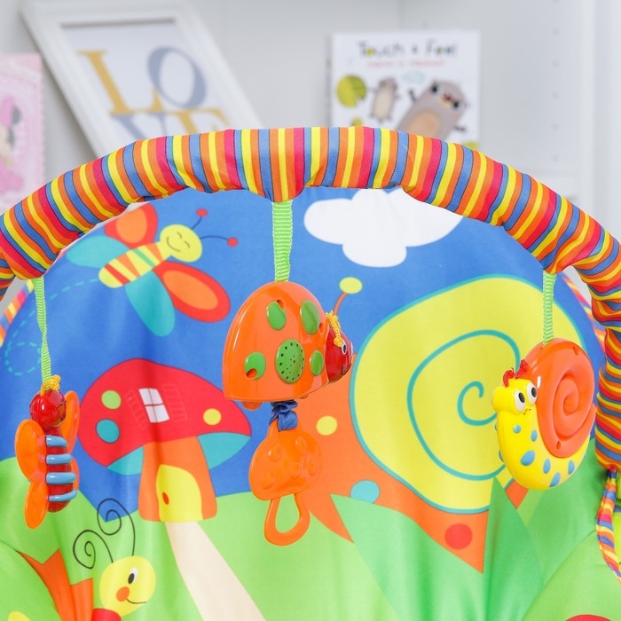 Шезлонг &laquo;Улитка и друзья&raquo;, с погремушками