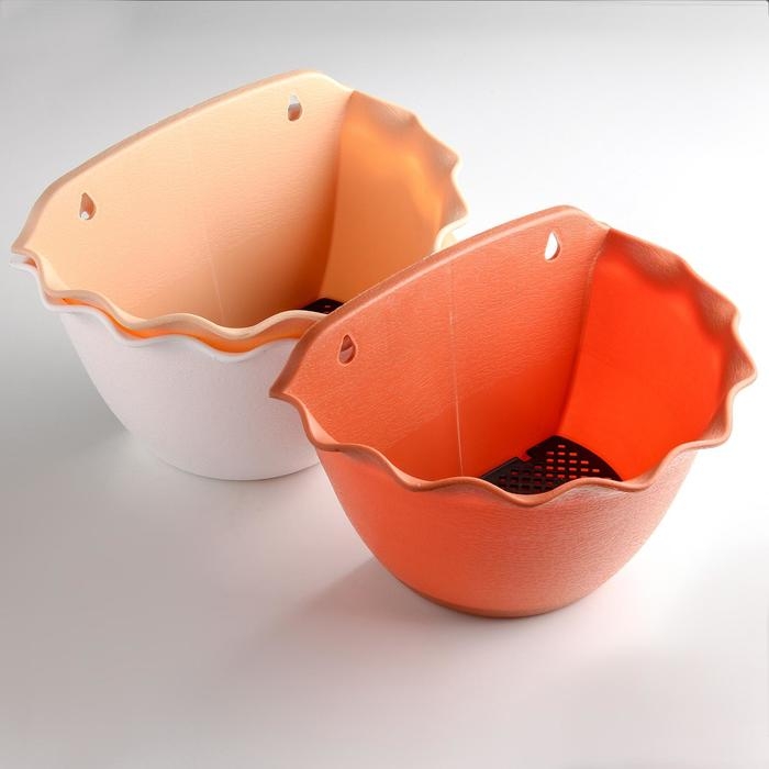 Кашпо для цветов настенное &laquo;Волна&raquo;, пластик, 3 л, цвет МИКС