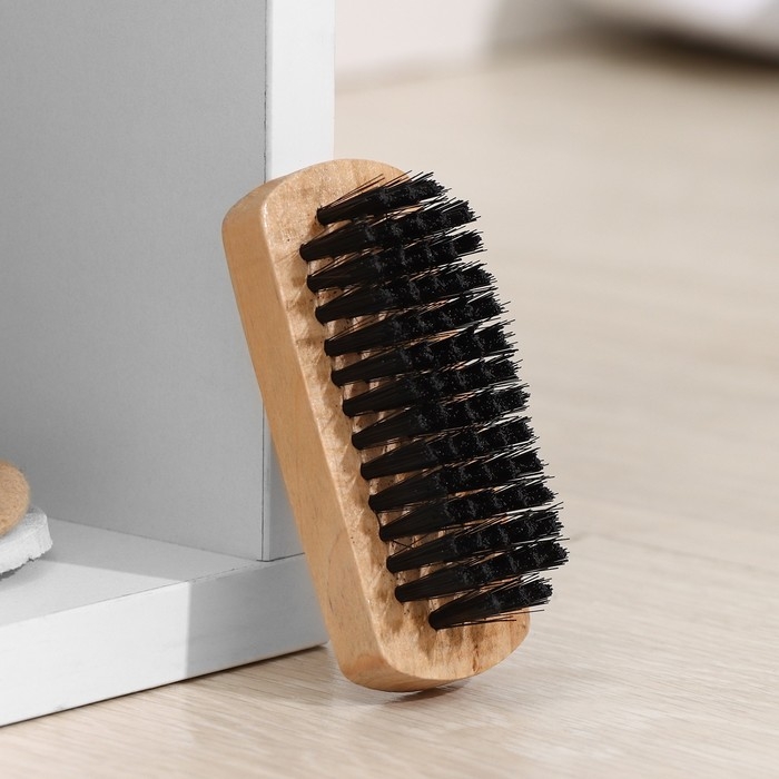 Щётка для одежды и обуви Доляна, 8,3&times;3,5&times;2,5 см, искусственная щетина