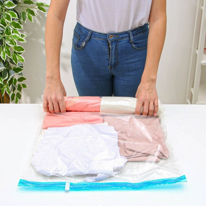 Вакуумный пакет скручивающийся дорожный 35&times;50 см, цвет МИКС