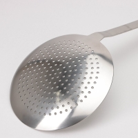 Шумовка из нержавеющей стали цельнотянутая, 64×20 см, толщина 3 мм, 304 марка стали, цвет серебряный Шумовка из нержавеющей стали цельнотянутая, 64×20 см, толщина 3 мм, 304 марка стали, цвет серебряный