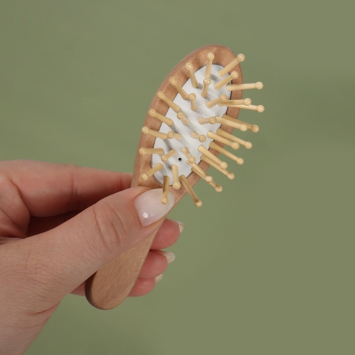 Расчёска-мини массажная, деревянная, 4 × 11,5 см, цвет «светлое дерево» Расчёска-мини массажная, деревянная, 4 × 11,5 см, цвет «светлое дерево»