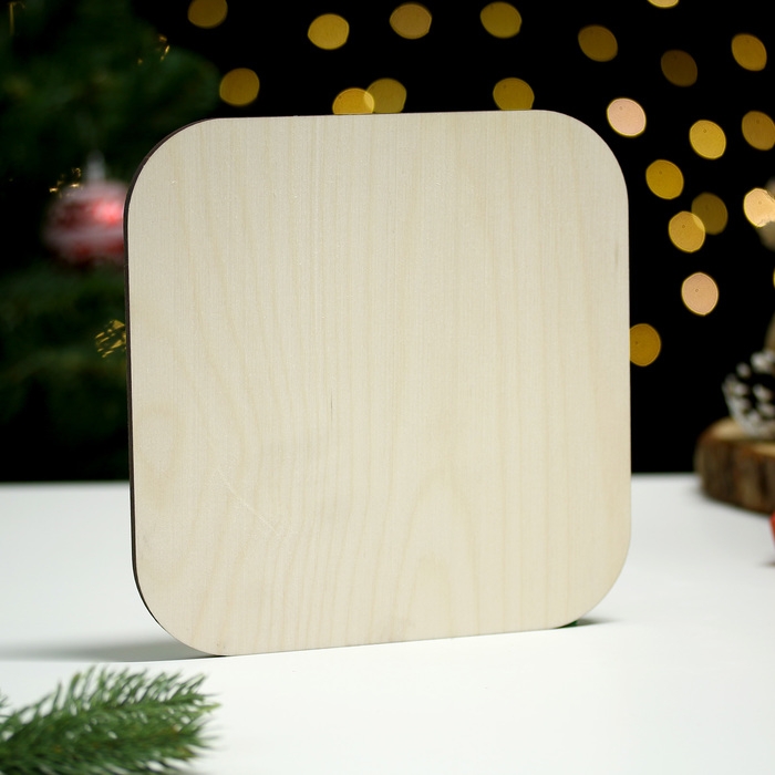 Подставка под горячее "Символ года.Змея с подковой" 19х19 см