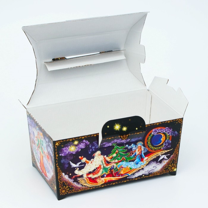 Новый год. Подарочная коробка Новогодняя Сундук обновленный Новый год. Подарочная коробка Новогодняя Сундук обновленный "Зимние забавы" 25 х 15 х 15,5 см.