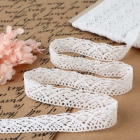 Кружево вязаное, 20 мм &times; 10 &plusmn; 1 м, цвет белый