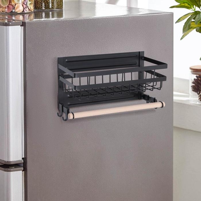 Держатель для кухонных принадлежностей на магните, с полочкой, 30&times;11,5&times;16 см, цвет чёрный