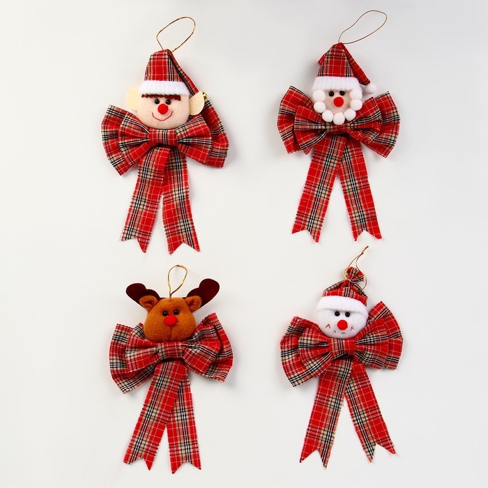 Мягкая игрушка на подвесе «Новый год», виды МИКС Мягкая игрушка на подвесе «Новый год», виды МИКС